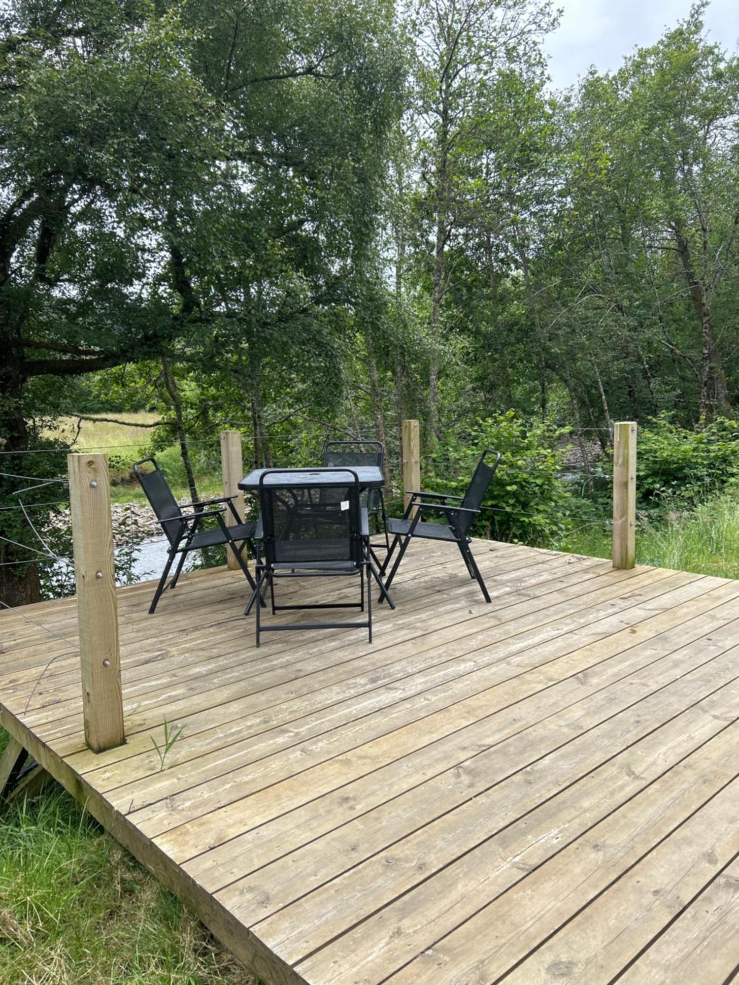 1Lochness Glam Lodges Inverness Ngoại thất bức ảnh